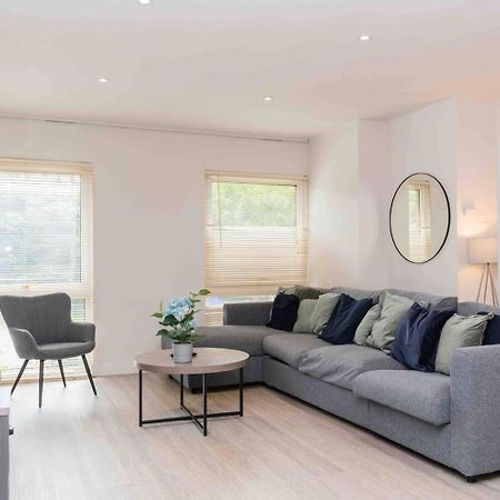 3 Bedroom Bungalow Close To Peak District With Garden Шефилд Екстериор снимка